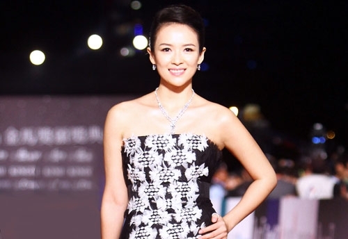 Zhang Ziyi بأزياء Chanel