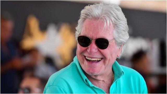 بالفيديو- حسين فهمي ينتقد تصرفات محمد رمضان... هذا ما قاله