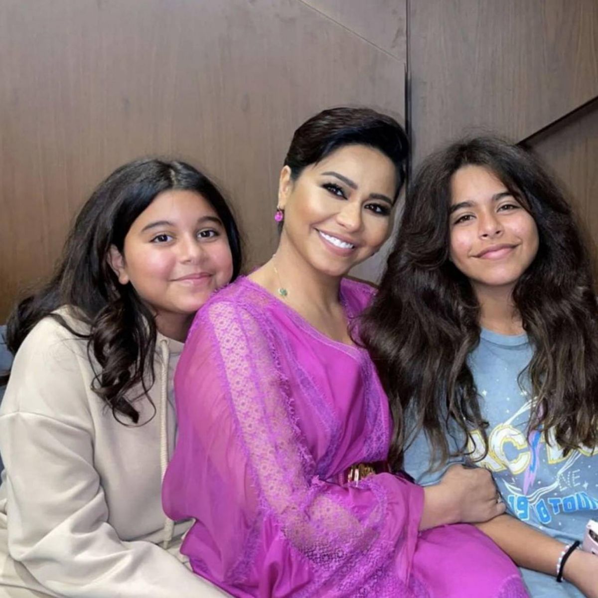 بالفيديو - بعد أزمة طلاقها... مفاجأة مميّزة من ابنتيّ شيرين عبد الوهاب