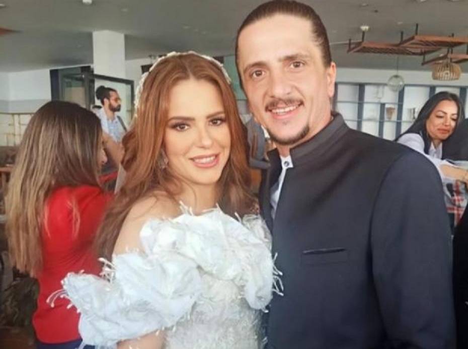 دنيا عبد العزيز توضح حقيقة طلاقها بعد أيام من زواجها