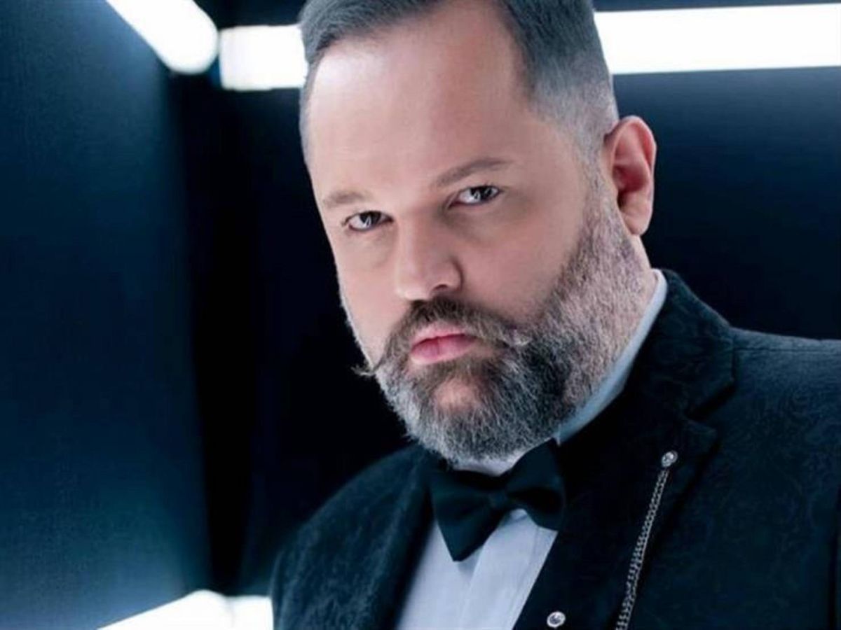 بالفيديو - رقص محمد محمود عبد العزيز ومحمد حماقي يشعل مواقع التواصل