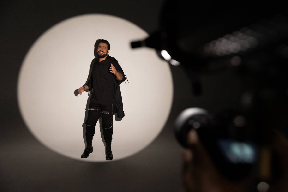 طارق الأطرش يُعيد طرح أغنية 