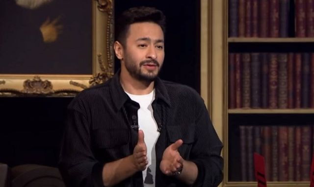 بالفيديو - حمادة هلال يفجر مفاجأة عما حدث بعد نجاح أغنية دينية له