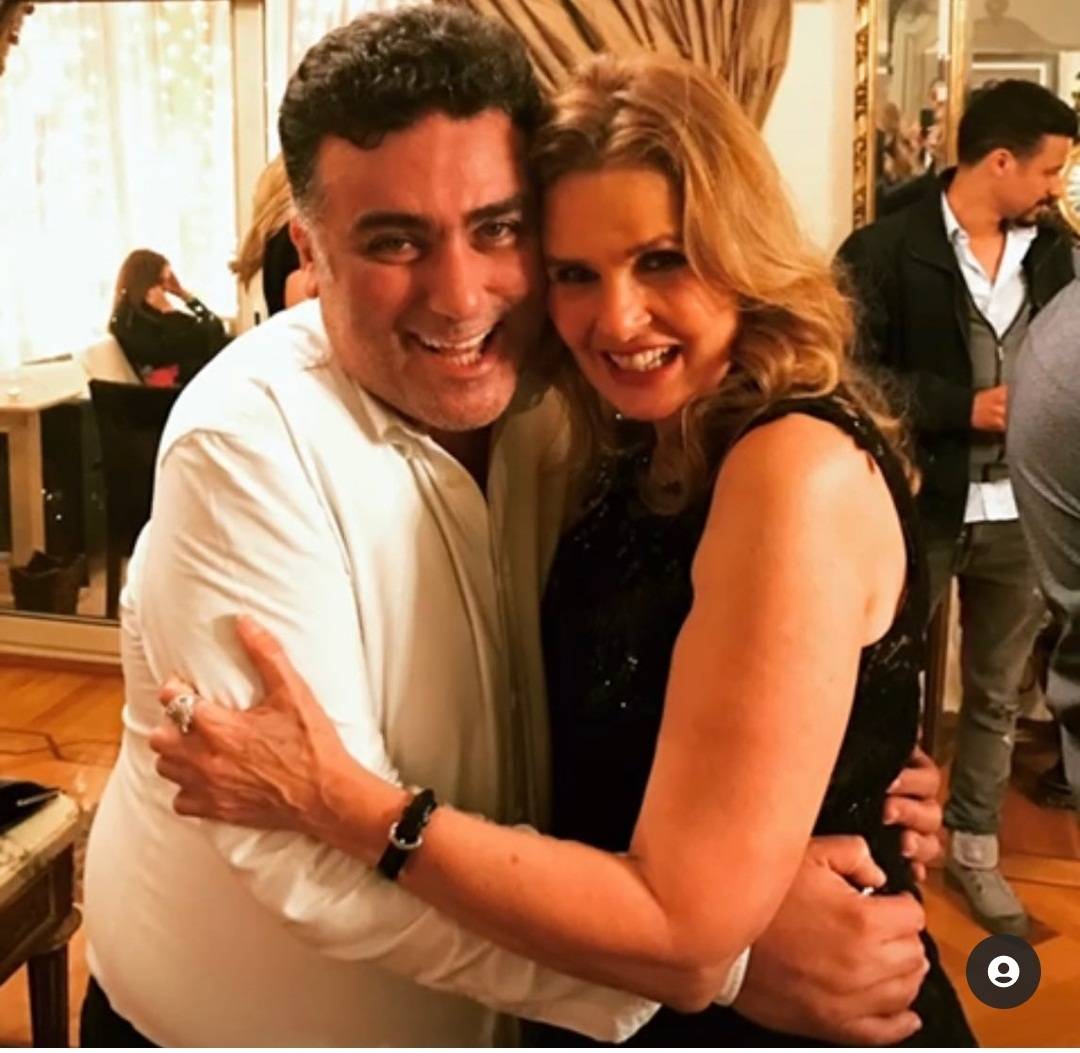 تامر حبيب يحتفل بعيد ميلاد يسرا بطريقته الخاصة