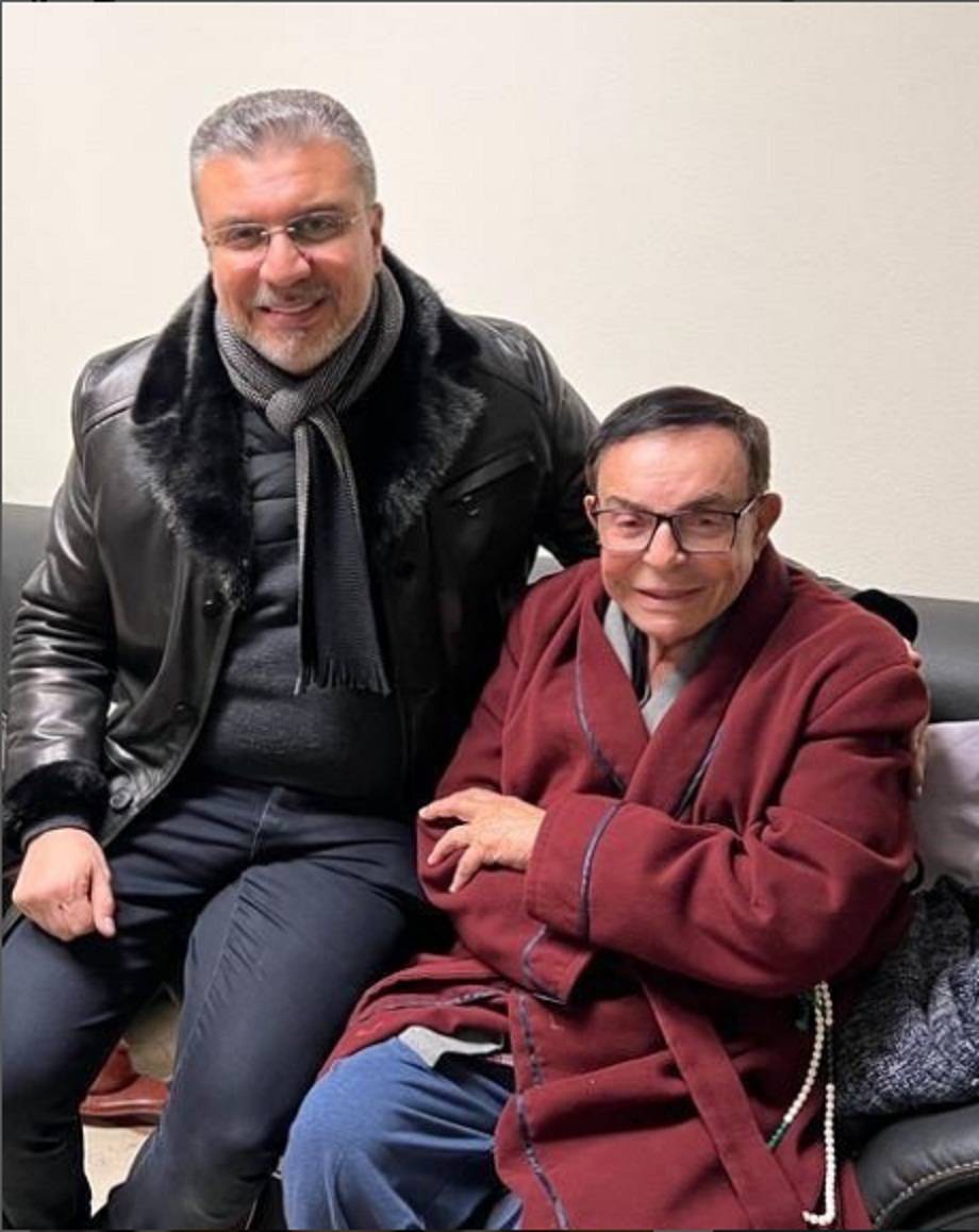 عمرو الليثي يكشف تطورات حالة سمير صبري الصحية