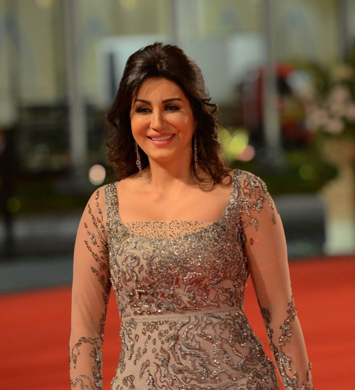 بالفيديو - وفاء عامر تعلن عن إصابتها في ركبتها وتطلب الدعاء