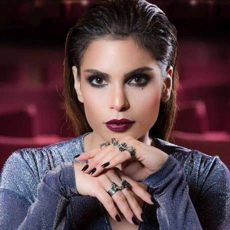 بالفيديو - فاطمة العبدالله تصوّر خضوعها لجلسة شفط دهون وشد المؤخرة