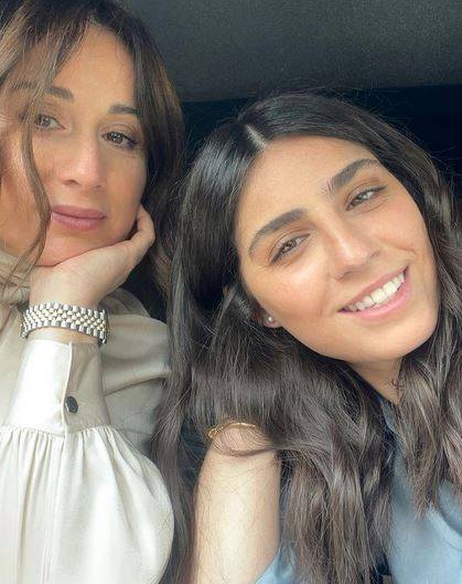 ناديا شربل تخطف الأنظار بصورها مع حبيبها الوسيم