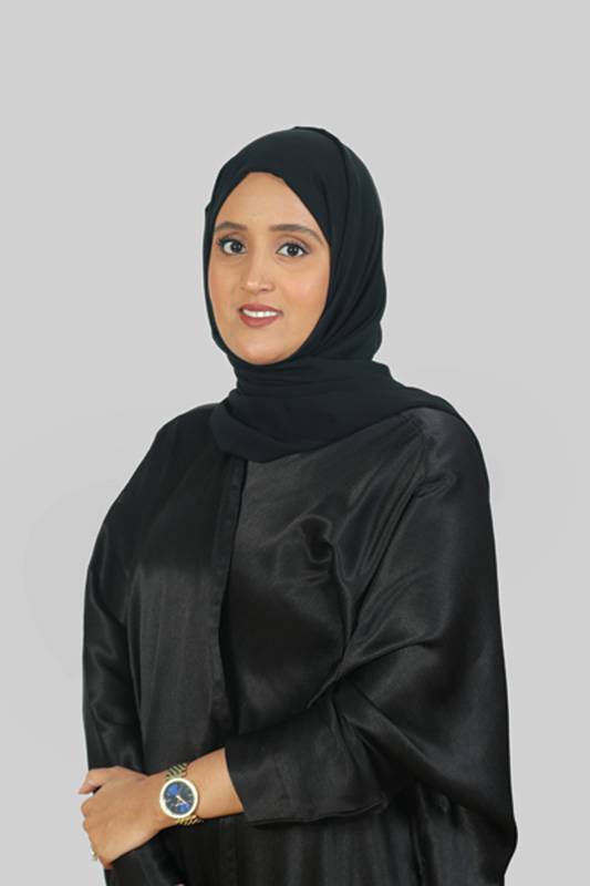 الفائزة بجائزة 