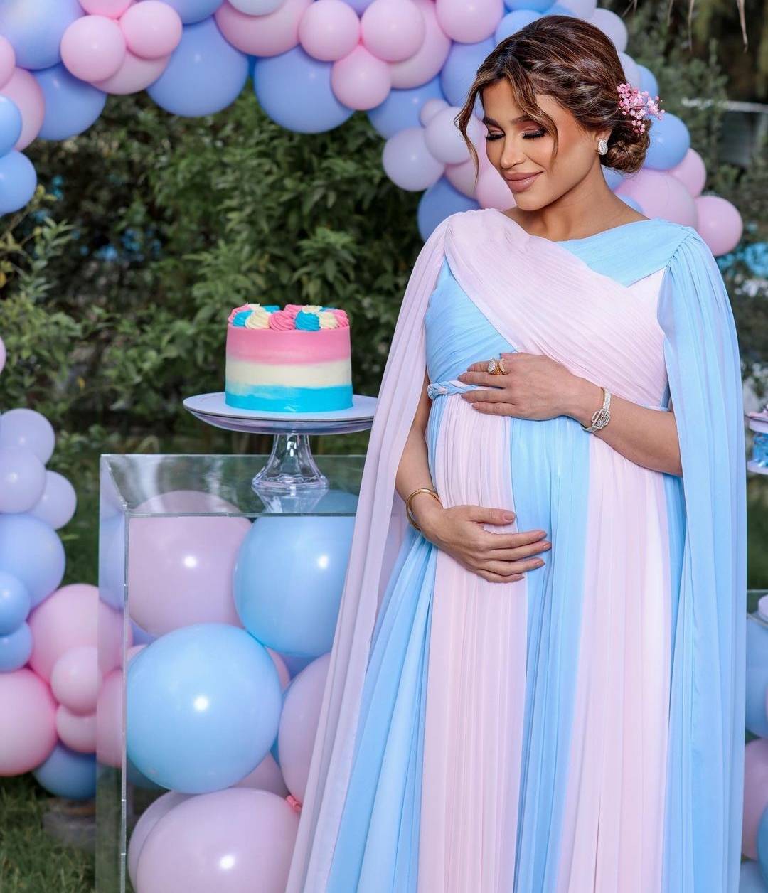 بالفيديو والصور - نهى نبيل تكشف عن جنس مولودها في حفل ضخم