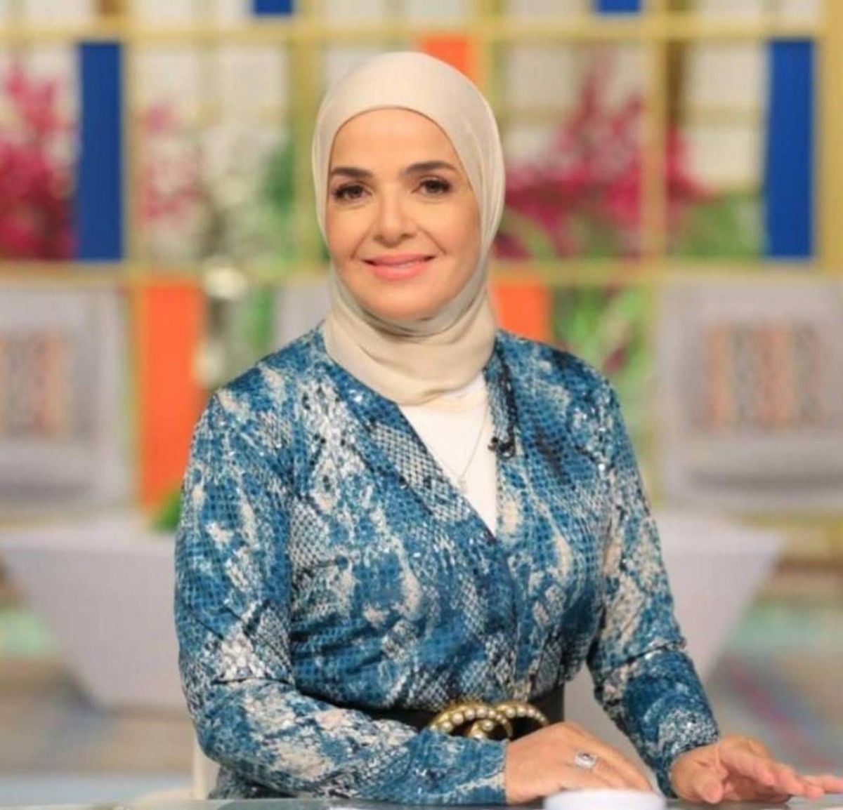 نجاة الفنانة منى عبد الغني من الموت في حادث سير ونجلها يكشف التفاصيل