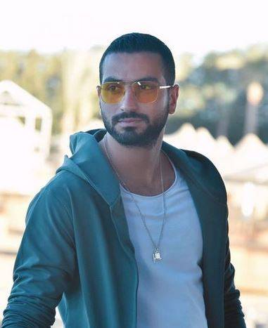 بالفيديو - تحذير شديد اللهجة من محمد الشرنوبي لهذا الشخص