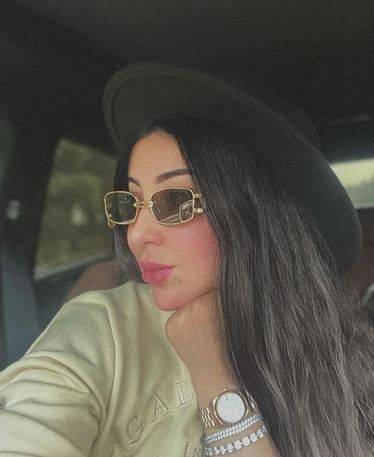 بالصور - دنيا بطمة تستذكر مقابلة قديمة لها وتصدم الجميع بشكلها... شاهدوا كم تغيّرت