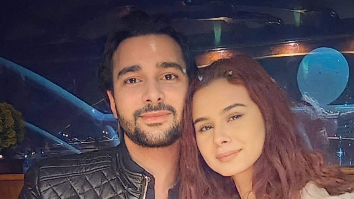 مشادة كلامية بين طليق منة عرفة وفنانة ويفاجئ الجميع بما قاله عن طلاقه