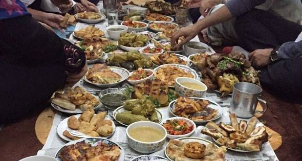 جريمة مروّعة في إفطار رمضاني... قتل شقيقيه والثالث يصارع الموت