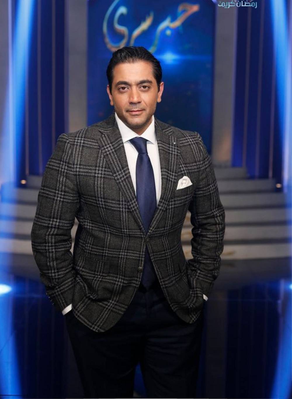 بالفيديو - أحمد فلوكس يعترف بعدد زيجاته ويوضح حقيقة خلافه مع محمد رمضان