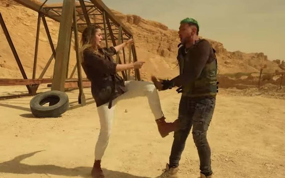 بالفيديو - عائشة بن أحمد تنهار وتهاجم رامز جلال: 