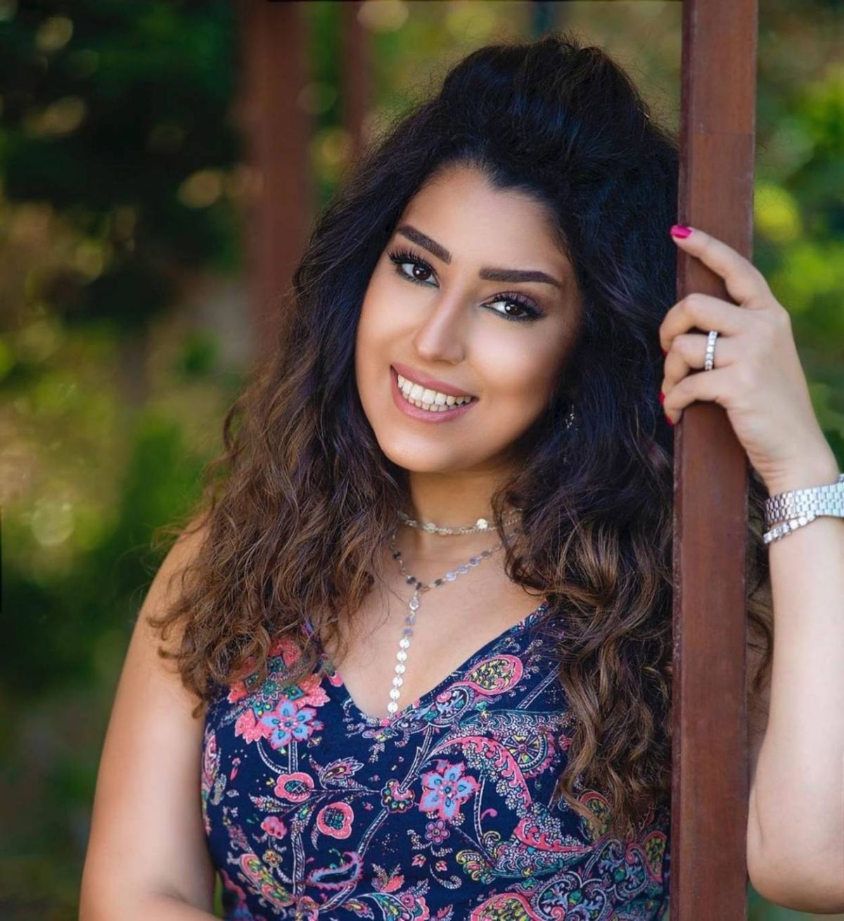 آيتن عامر تعلن إصابتها بوعكة صحية