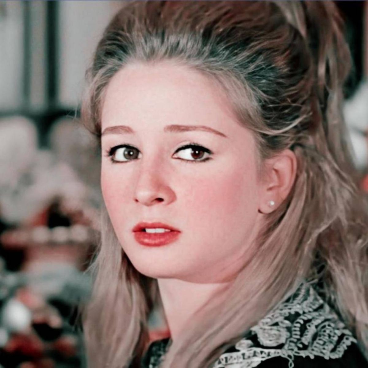 مخرجة مصرية تكشف سرّ رفضها تجسيد نجلاء فتحي لدور أم كلثوم