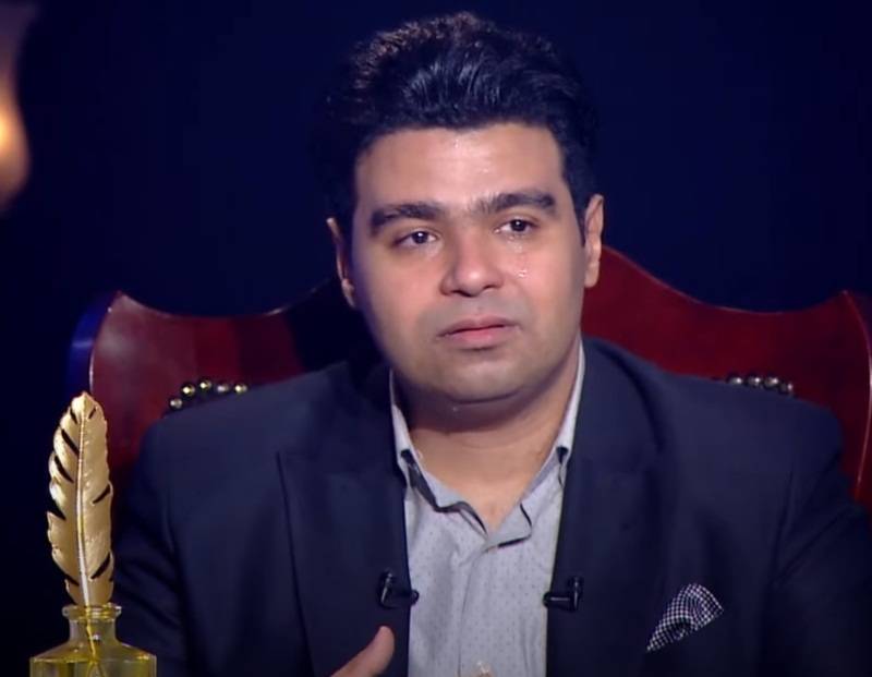 بالفيديو - إسلام إبراهيم يبكي على الهواء بسبب والده