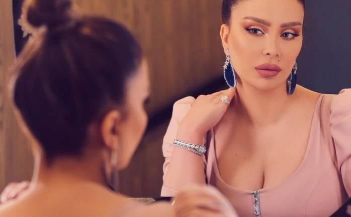 ممثلة سورية تهاجم متابِعاً سخر من ضيعتها