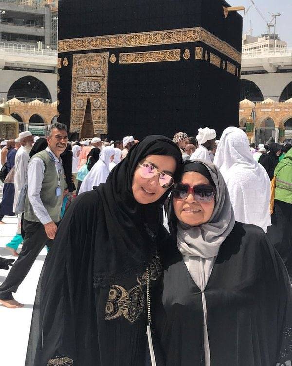 سمية الخشاب تُفجع بوفاة والدتها