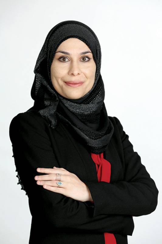 الفائزة بجائزة 