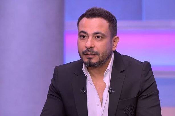 بالفيديو - محمد نجاتي يوضح ما حصل مع منة عرفة وطليقها: 