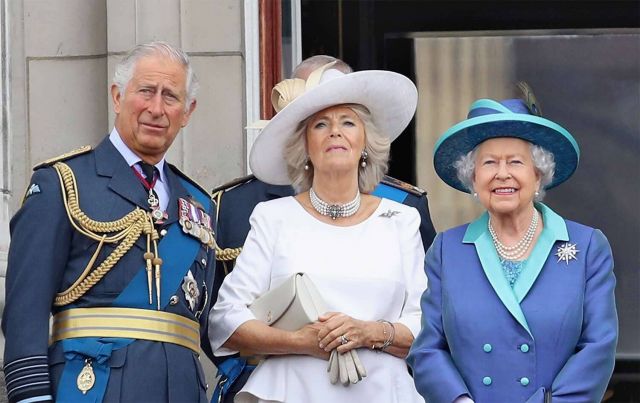 الملكة إليزابيث غابت للمرة الأولى منذ 50 عاماً عن قداس عيد الفصح!