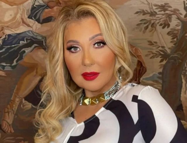 بالفيديو - نادية الجندي تنفي كلام عادل إمام وتقول: 