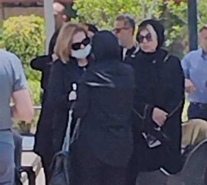 بدء تشييع جثمان الفنان سمير صبري لمثواه الأخير