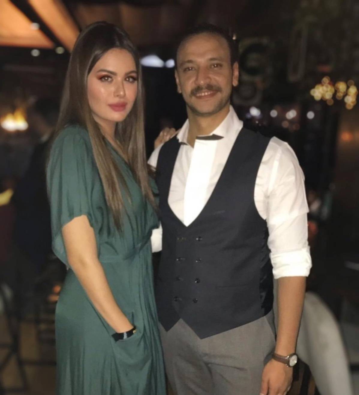 هنادي مهنا تردّ على شائعات انفصالها عن أحمد خالد صالح بصور لهما من المالديف