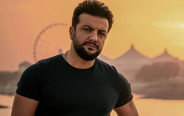 ممثل سوري يهاجم أحد الكتّاب: 