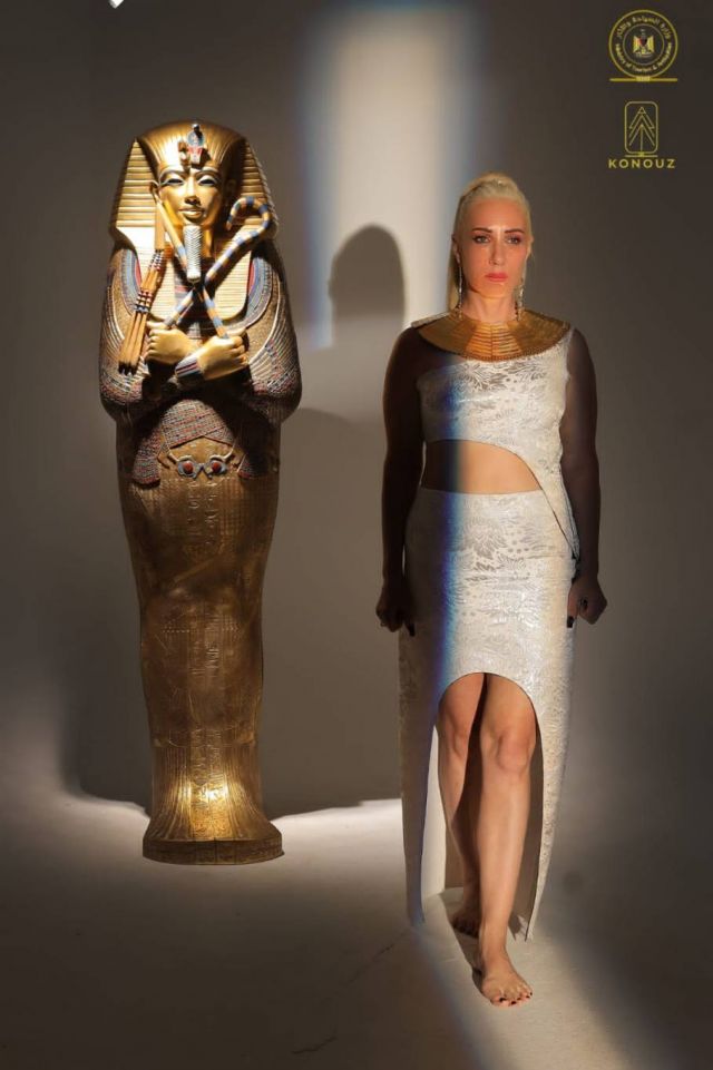 آمون ستار وتوت عنخ آمون