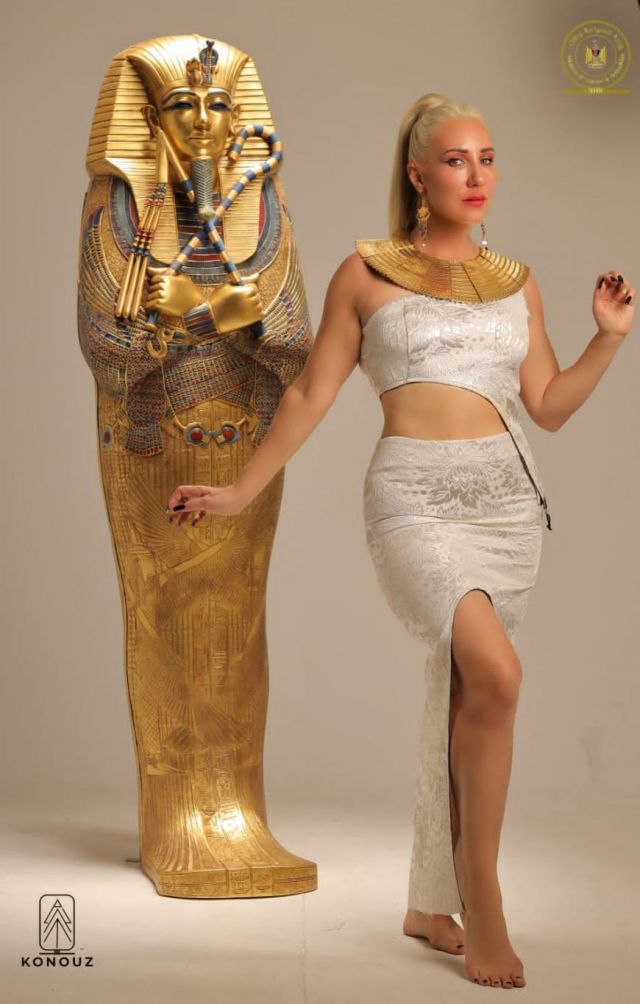 آمون ستار وتوت عنخ آمون