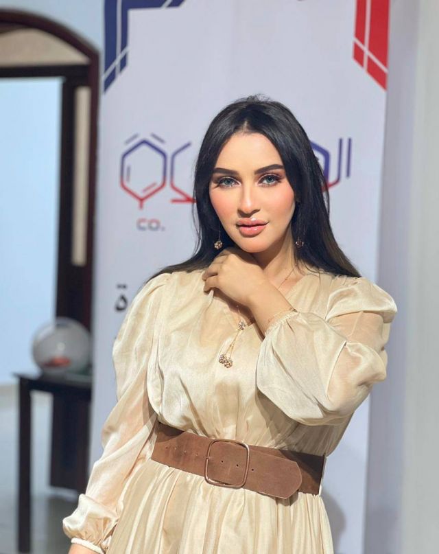  خلود المقرحي