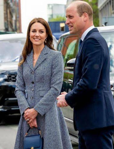 الأمير وليام وكيت ميدلتون يخترقان القوانين الملكية بسبب صور