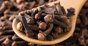 إمضغي حبّة من القرنفل على الريق ولن تندمي
