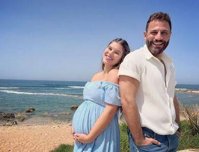 بالصور - نيكولا معوض يُرزق بمولودته الأولى في يوم وفاة والدته ويختار لها هذا الاسم