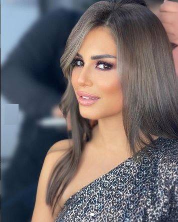 بالصور - منة فضالي تفاجئ الجميع بتغيير شكلها بالكامل... هل يليق بها؟