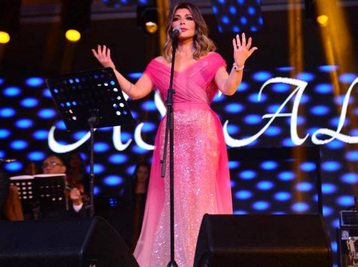 بالفيديو - هكذا نفت أصالة شائعات انفصالها عن فائق حسن