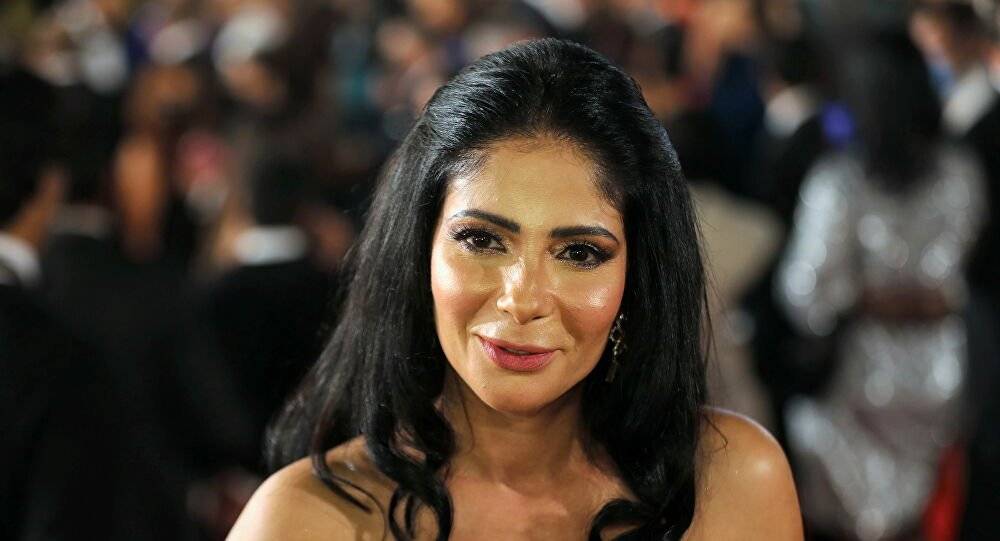 بعد ظهورها على السجادة الحمراء بـ