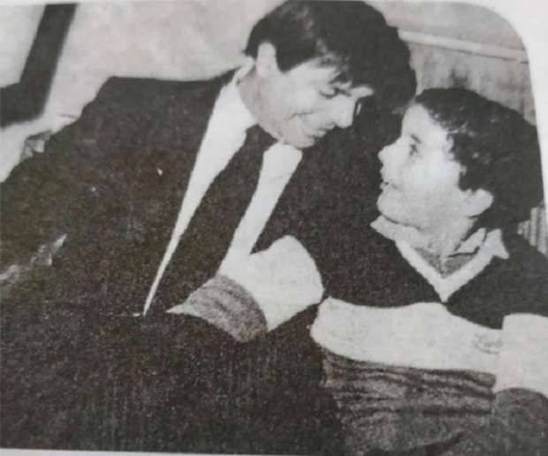 بالصور - سمير صبري يؤكد في مذكراته زواجه وإنجابه