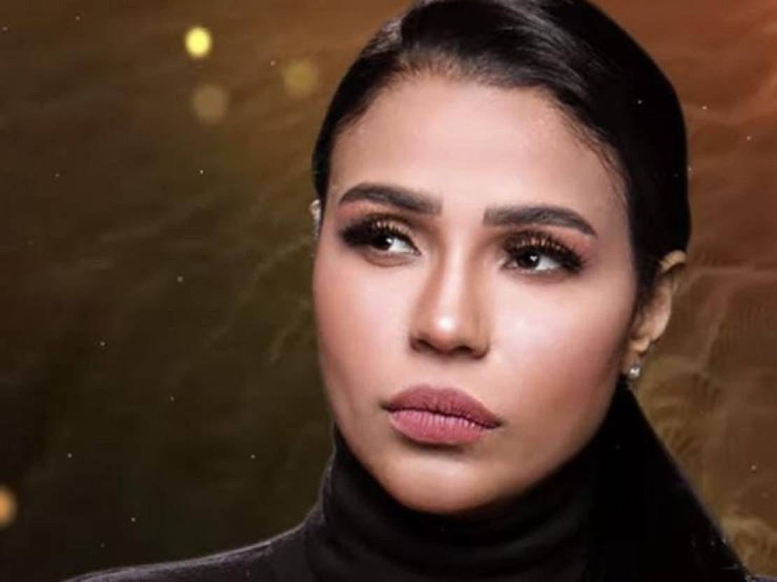 المطربة أمينة تطلب لشقيقها الدعاء بالشفاء