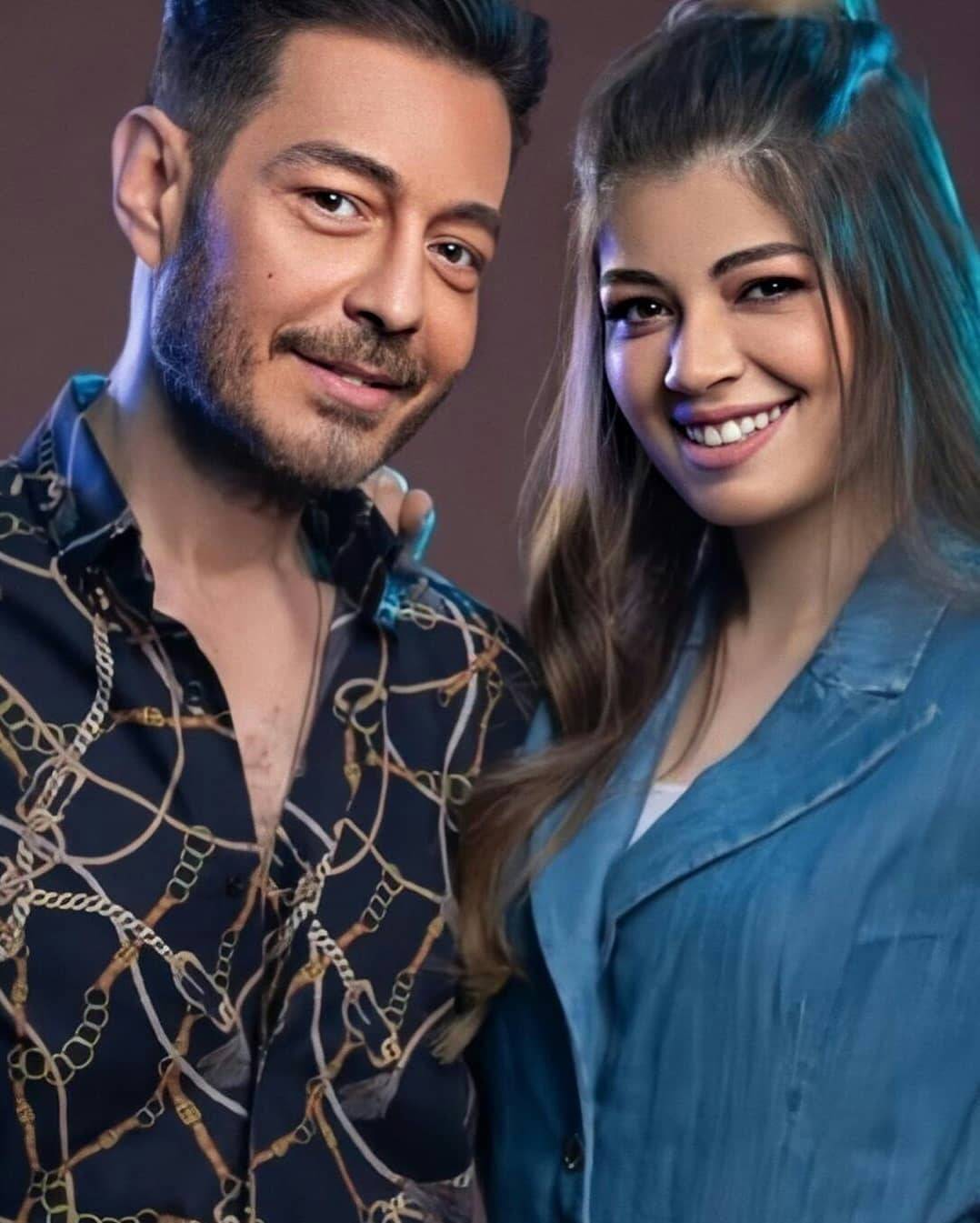 أحمد زاهر: لماذا أخفي زواج ابنتي؟ 