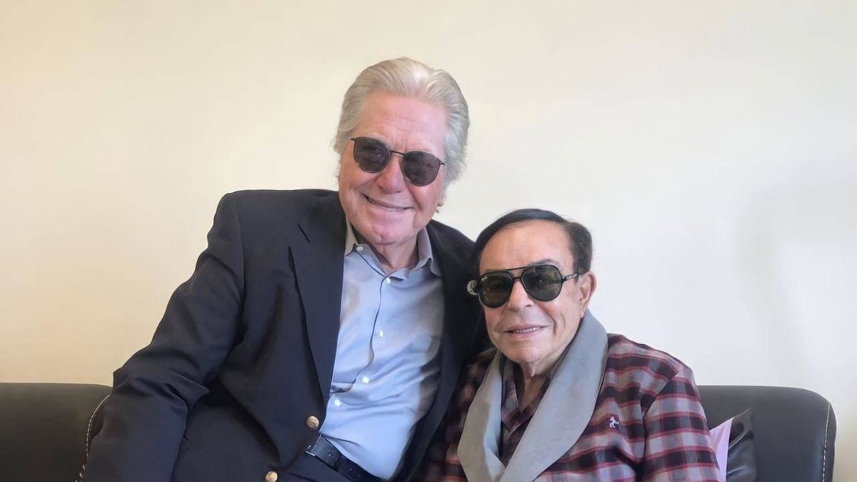 بالفيديو - هذا ما قاله حسين فهمي عن سمير صبري وتكريمه في 