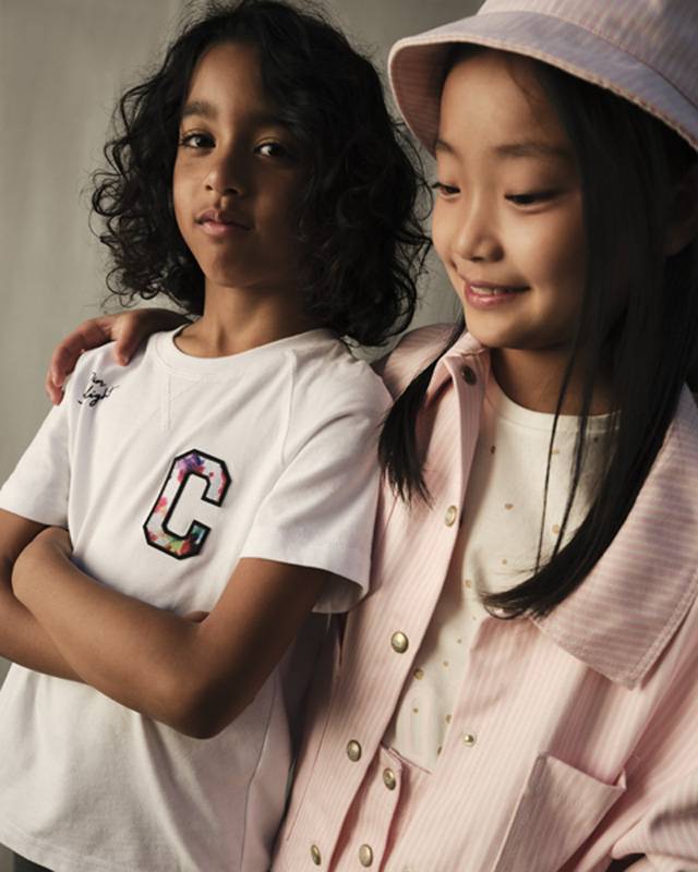 المجموعة الخاصّة بيوم الأطفال من 