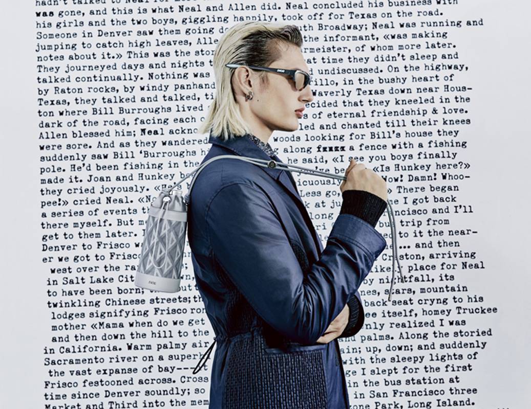 الأكسسوارات الرجاليّة المُزيّنة بنمط CD DIAMOND من 