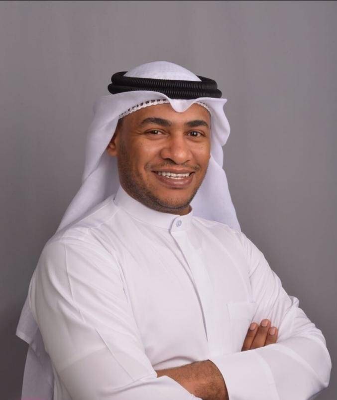 تدثر بالحب وأمسك بالأمل مع أجمل المخلوقات... فيصل باروت يتحرر من القيود في 