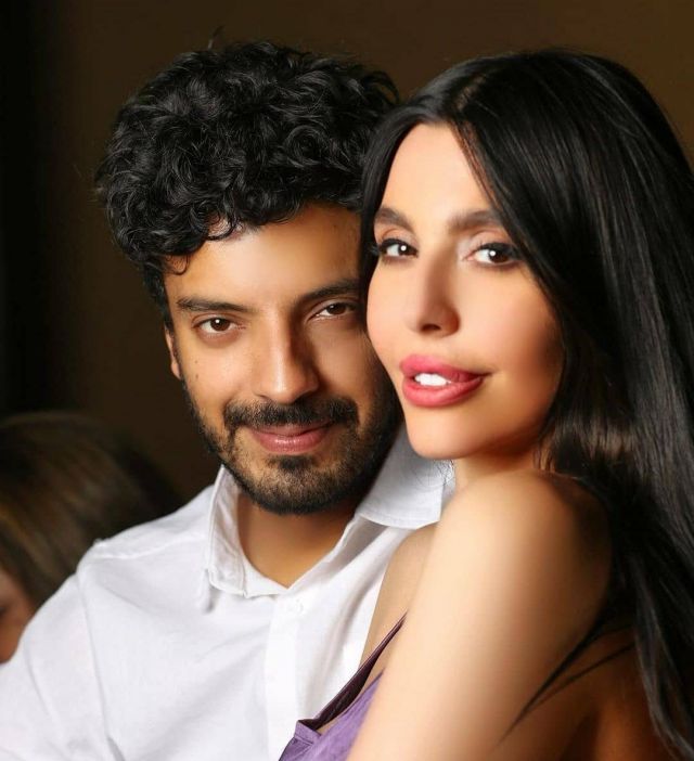 بالفيديو - ليلى إسكندر تعلن طلاقها بشكل رسمي وتحمي طفلها من الإعلام